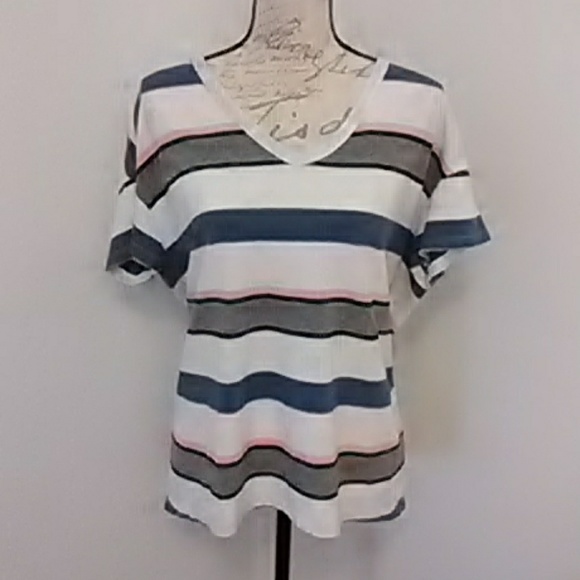 Universal Thread Tops - New cute stripe top